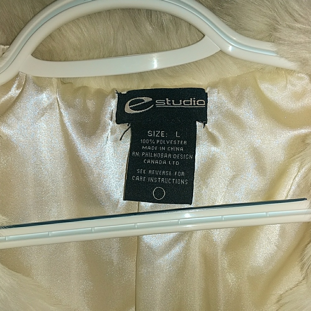 Jacket - Picture 2 of 4